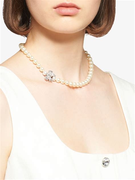 miu miu pearl necklace